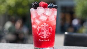 Very-Berry-Hibiscus-Refresher