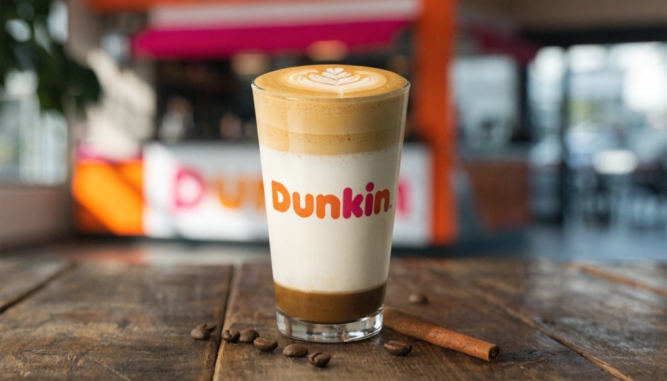 1 / 1 – Dunkin Donuts Signature Latte